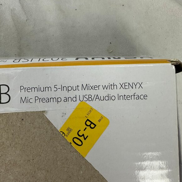 Behringer XENYX 302USB Premium 5-Input Mixer USB/Audio Interface Compact Design - Picture 3 of 9